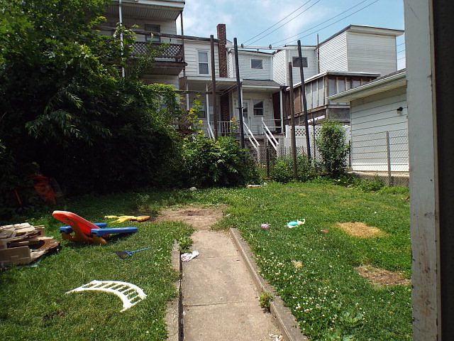 2nd image of 206 S Ferguson St