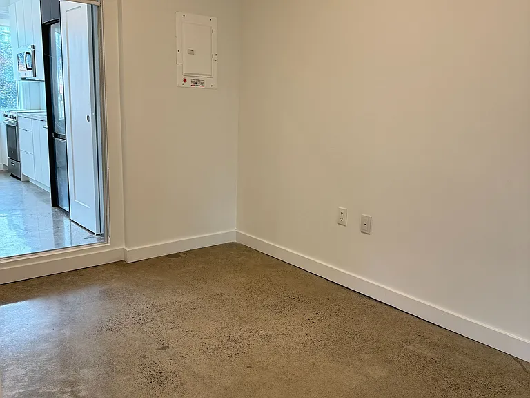 41 River St #25 — Photo 7