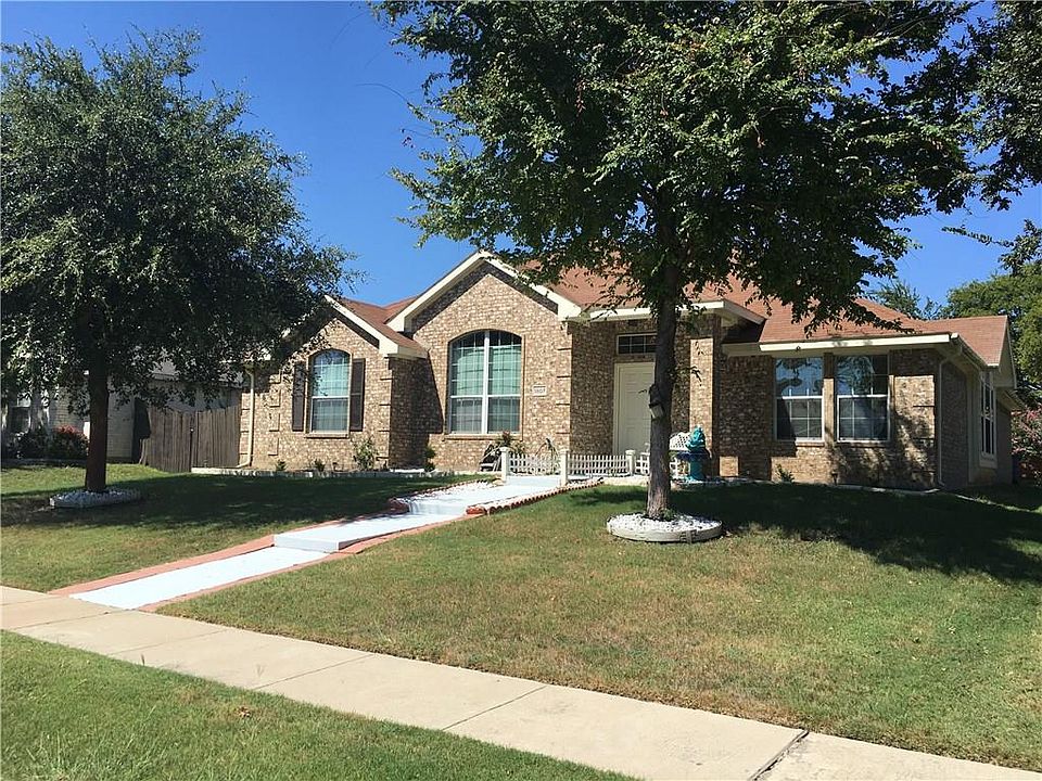 1st image of 1807 Lake Travis Dr