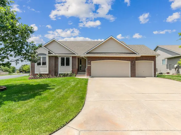255 S Jamestown Cir, Andover, KS 67002