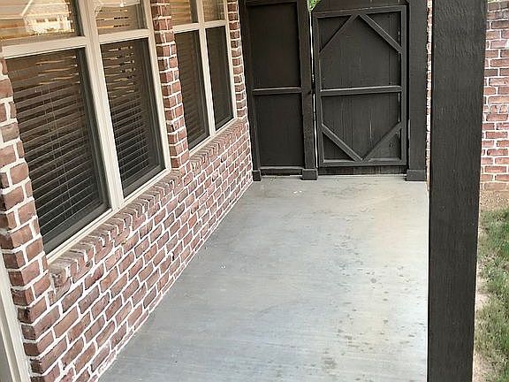 Side porch from LR