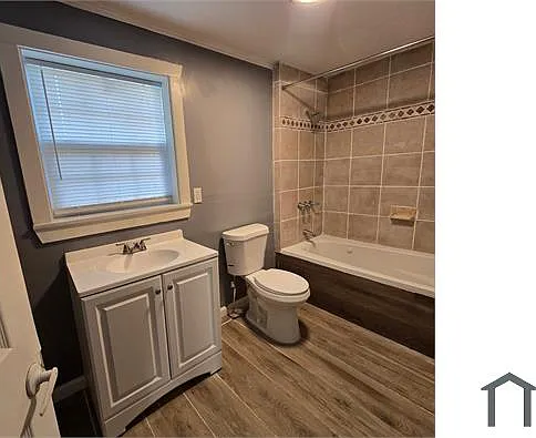 405 Washington St #1 — Photo 9