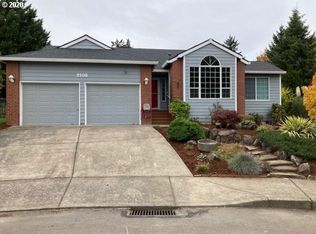 2106 NE 25th Ct, Gresham, OR 97030