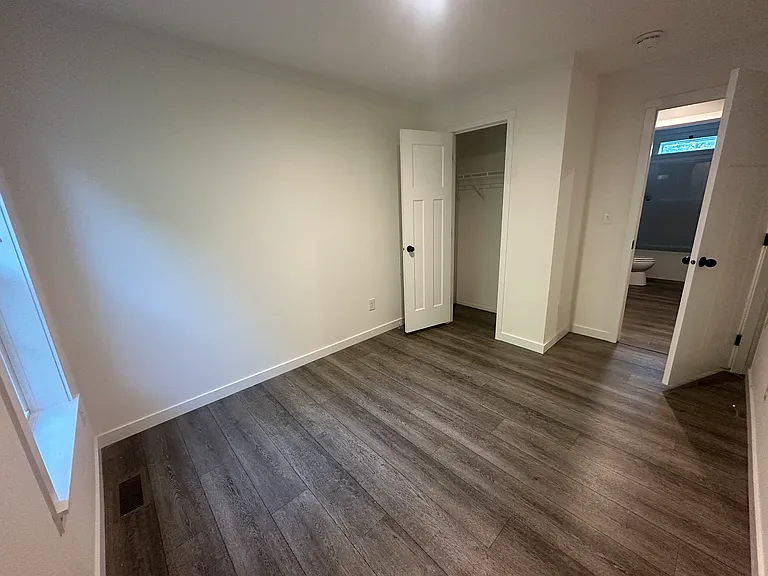 671 Lincolnville Ave — Photo 14