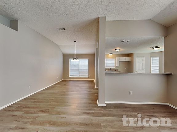 2nd image of 4438 Harpers Ferry Dr