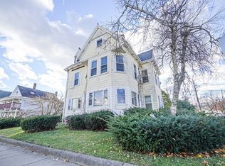 638 N Main St, Brockton, MA 02301