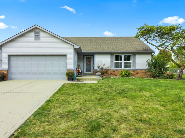 401 E Delaware St, Fortville, IN 46040