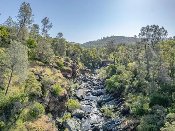 11480 Mooney Flat Rd, Smartsville, CA 95977