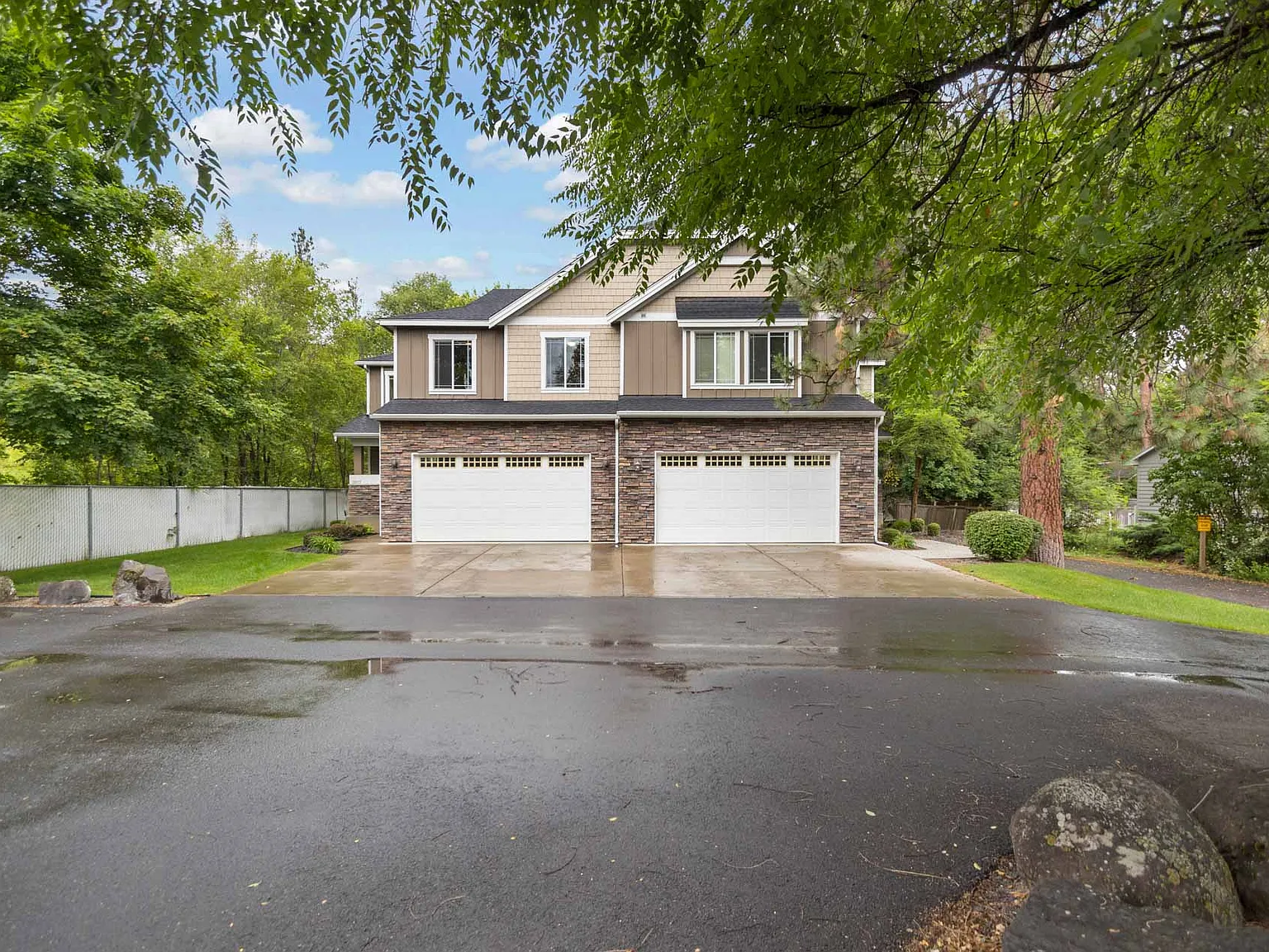 4 bed, 3.5 bath, 2628 sqft, $4,000 — Photo 1