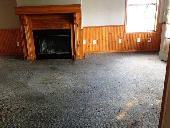 2nd image of 2100 Liberty Dr