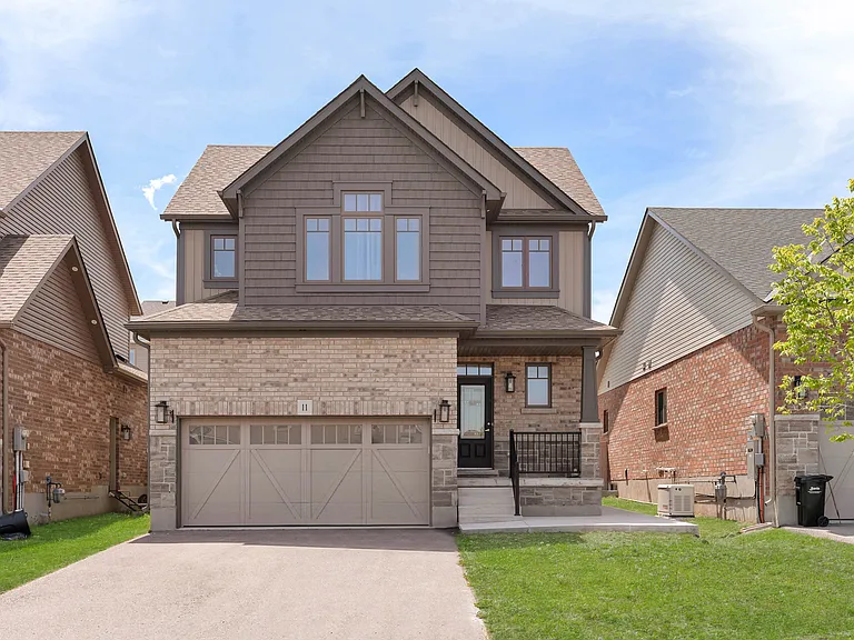 11 McWatt St #LL - 11 MCWATT ST B — Photo 1