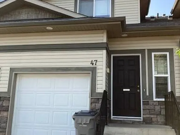 9511 102nd Ave #1A, Morinville, AB T8R 0C6