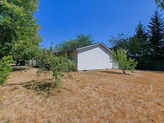 5th image of 12407 NE 83rd St