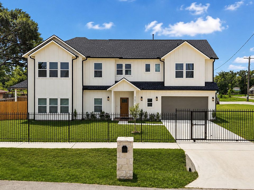 1st image of 4202 Plaag St