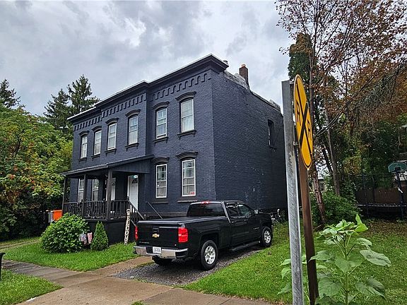 2nd image of 36-38 Washington St