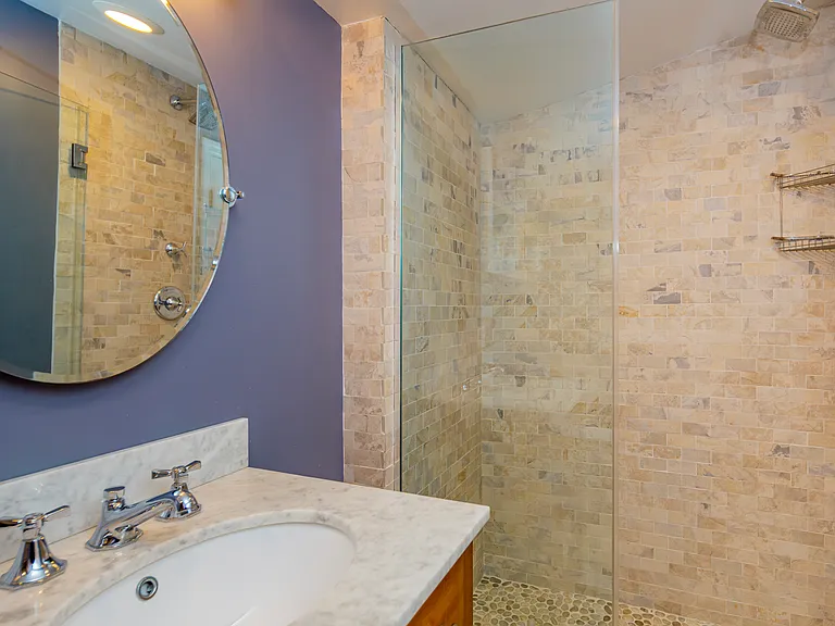 96 Cove Hollow Rd — Photo 32