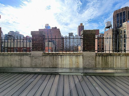 2nd image of 163 E 36th St APT 6b