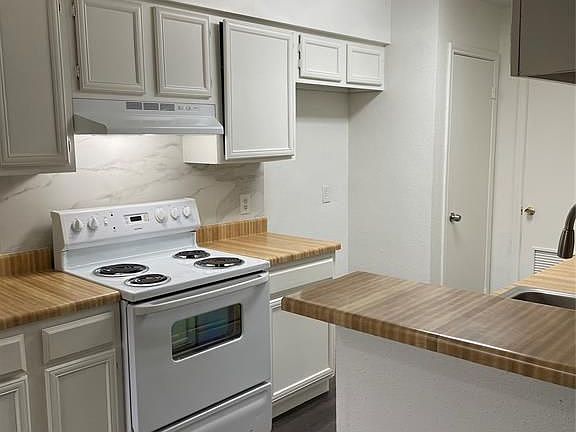 5th image of 741 James St #101