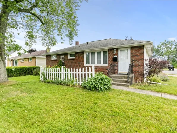 357 Forbes Ave, Tonawanda, NY 14150