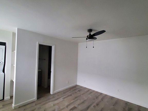 4th image of 2115 N Garrett Ave APT 209