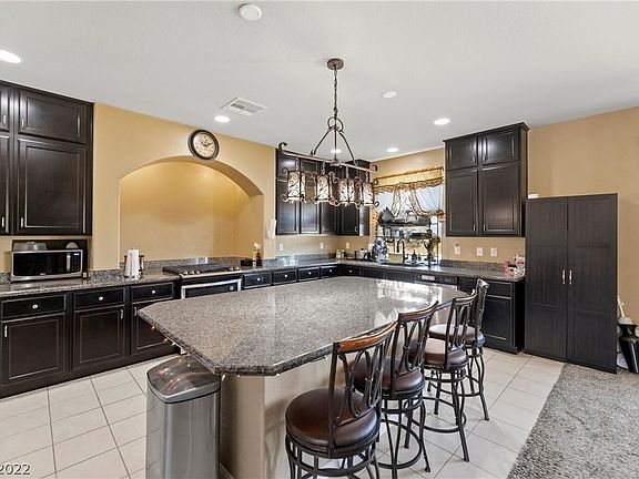 5th image of 9669 Paraiso Springs St