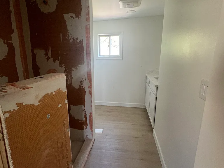 448 Grove St — Photo 10