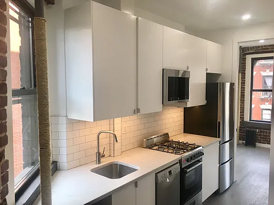 Rented by Kesor Management Corp | media 1