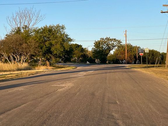 4th image of 155 County Road 563