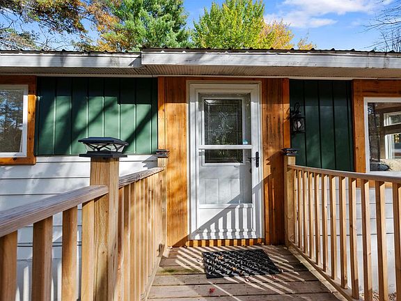 3rd image of 1589 N RESERVE DRIVE
