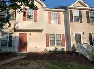 2132 Walnut Bluff Ln, Raleigh, NC 27610