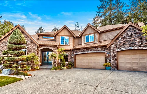 8016 149th Pl SE Photo 1