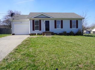 939 Van Buren Ave, Oak Grove, KY 42262