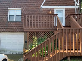 916 Elizabeth St, Pittsburgh, PA 15221