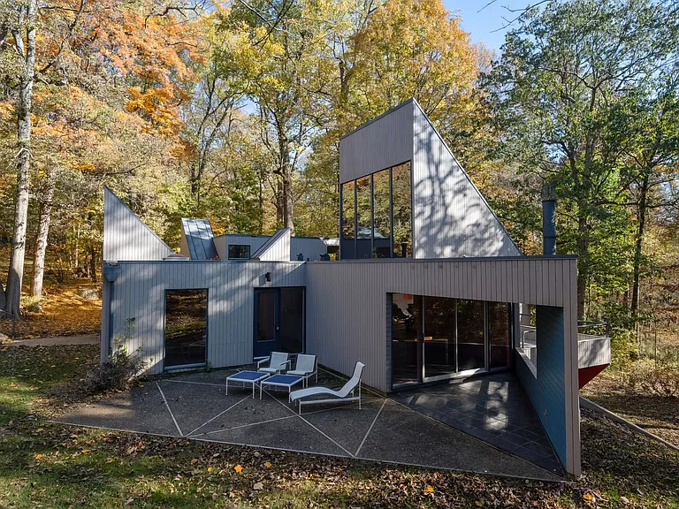 6 Glen Arden Rd — Photo 2