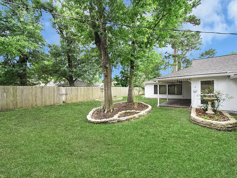 25511 Many Oak Dr — Photo 41