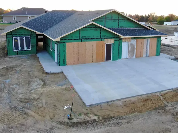 6237 Sonora Way, Bismarck, ND 58503