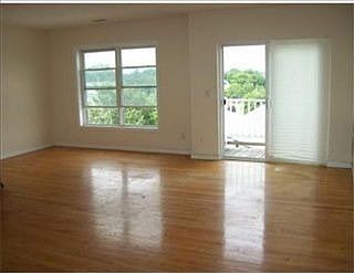 4th image of 84 Aborn St Unit 403