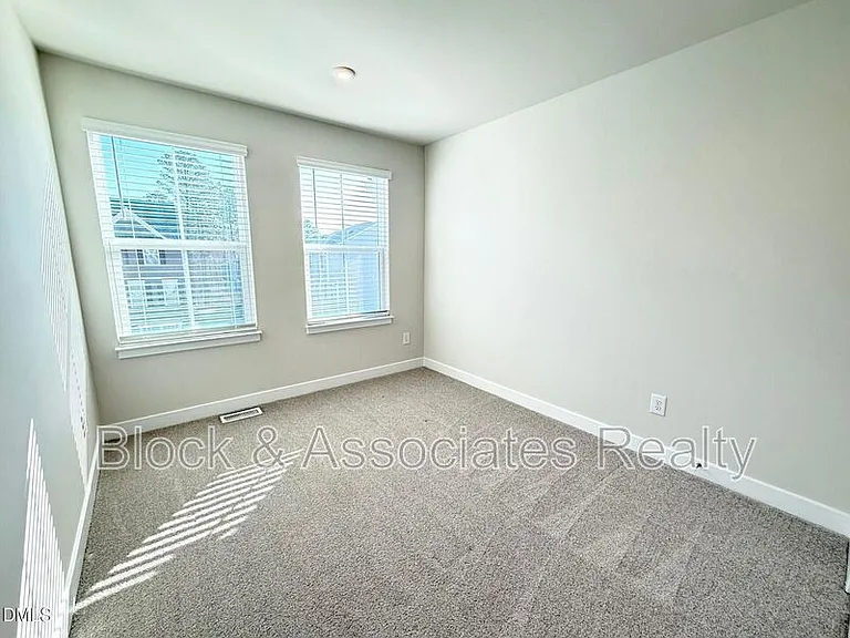 1362 Chowan Ave — Photo 26