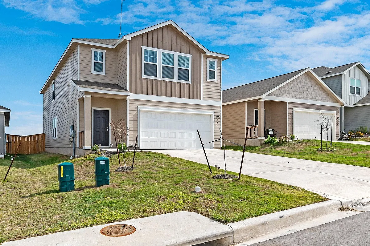Building Photo - 224 Night Riders Way