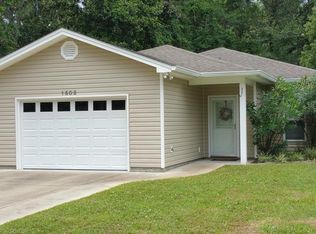 1502 Iowa Ave, Lynn Haven, FL 32444