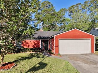 10268 Pine Breeze Rd W, Jacksonville, FL 32257