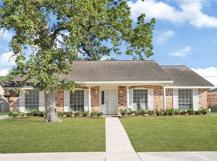 1611 Droxford Dr, Houston, TX 77008