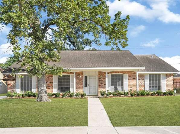 1611 Droxford Dr, Houston, TX 77008