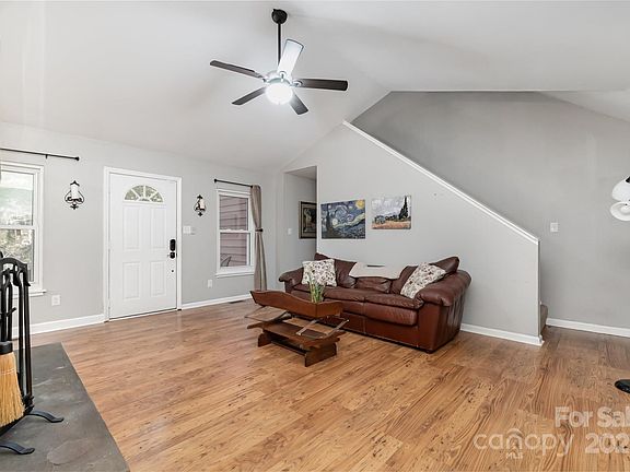 5th image of 12114 Rock Canyon Dr