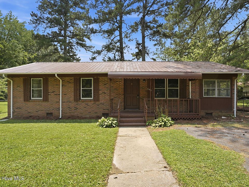1st image of 303 Ramsey Lane