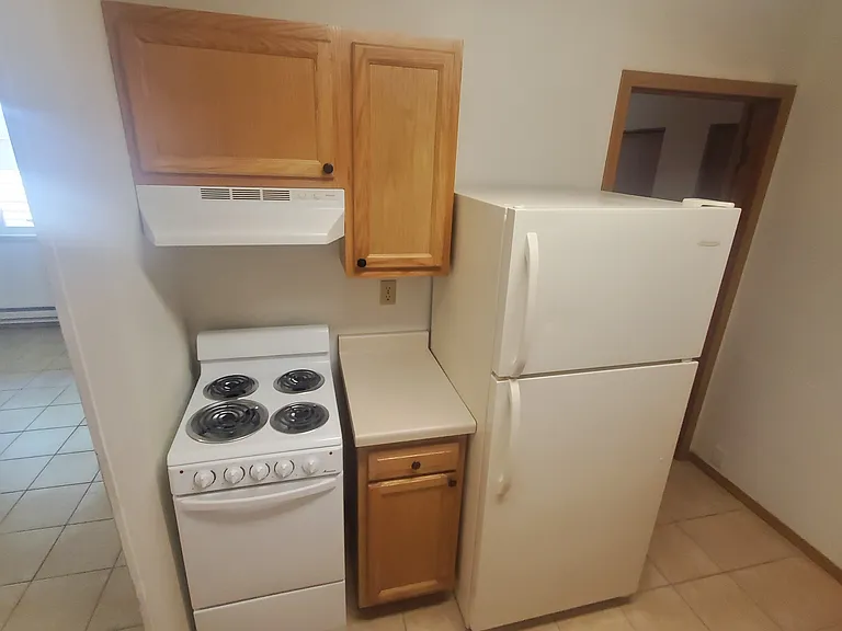 1729 La Crescent St #62 — Photo 8