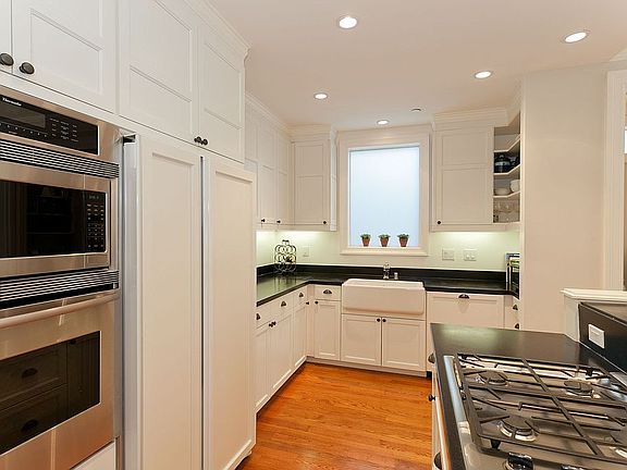 5th image of 1778 Fell St