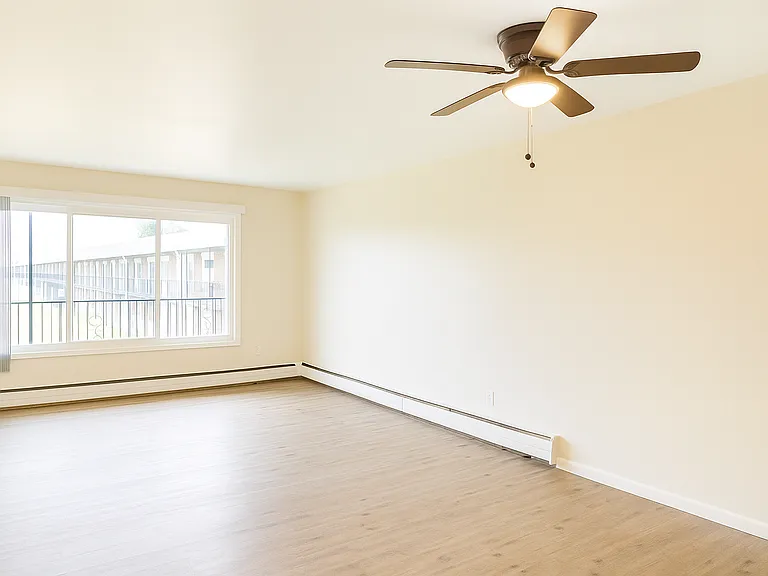 Ava Sterling Apartments — Photo 14