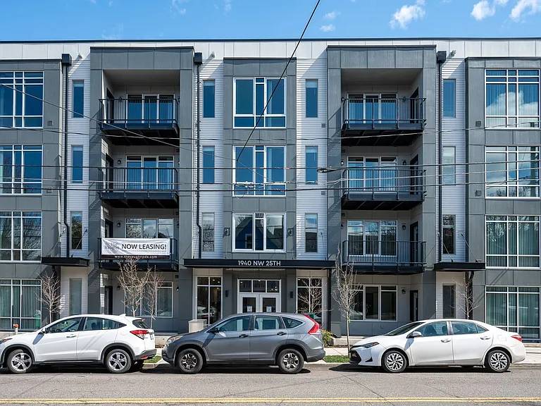 Discover Elevated Living at The Vaughn. Two Months Of Free Rent - And Free Parking! — Photo 38