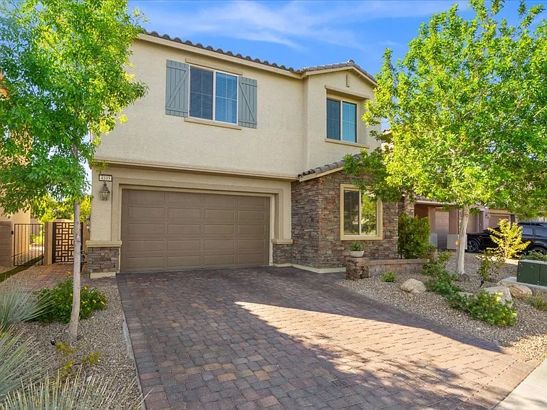 4105 Trillium Bay Ln — Photo 2